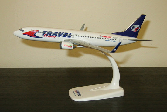 Boeing B737-8CXWL Travel Service